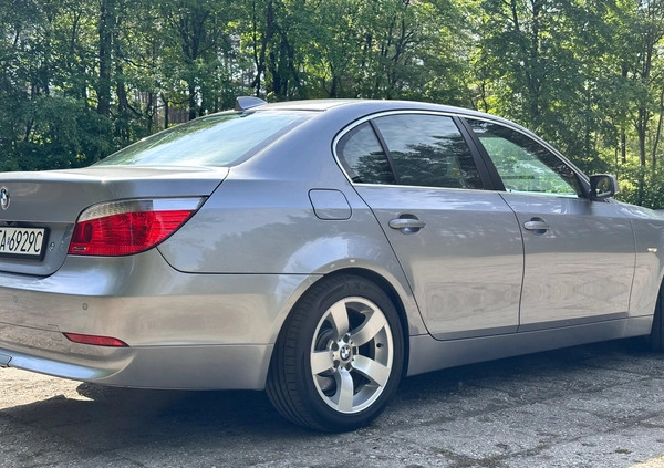 BMW Seria 5 cena 32900 przebieg: 227000, rok produkcji 2003 z Bełchatów małe 529